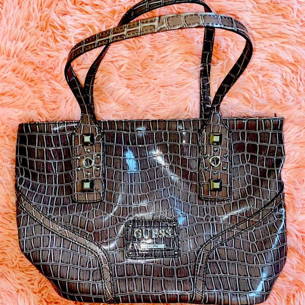 GUESS Gray Purse